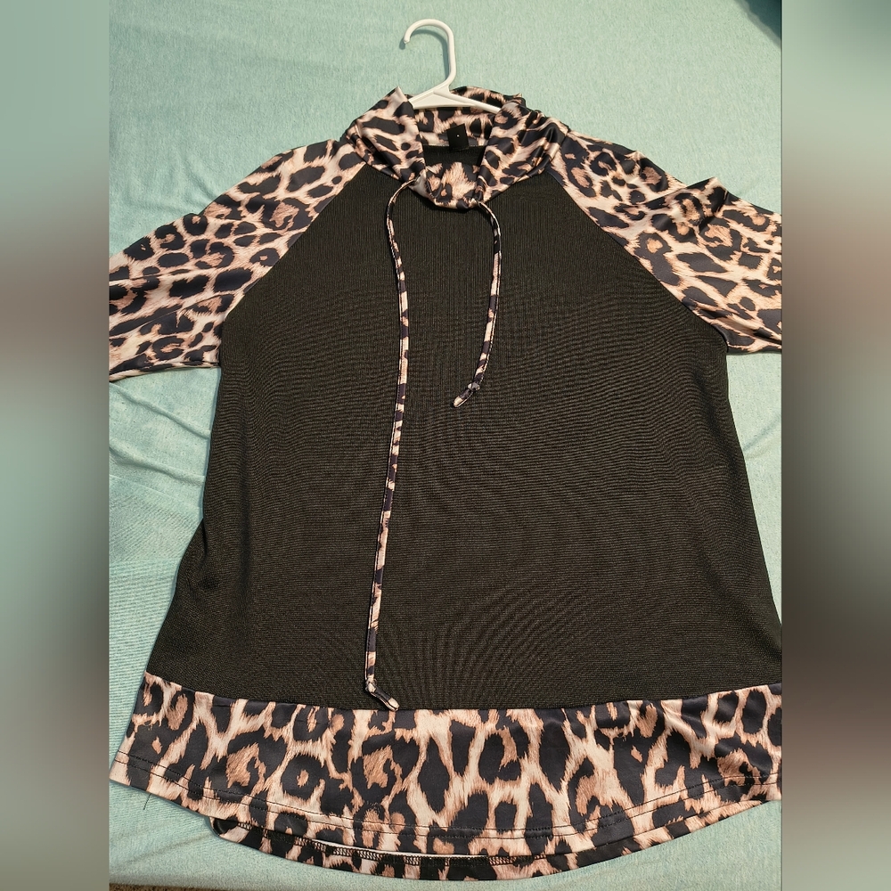 Shein Black Hoodie Tunic with Leopard Trim